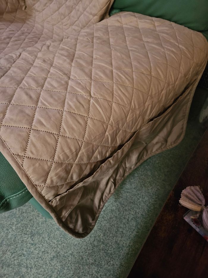 Protège fauteuil matelassé beige - photo numéro 2