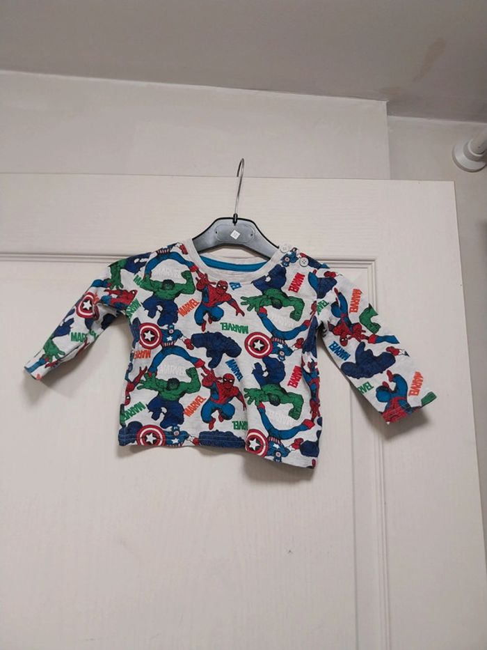 Tee-shirt manche longue 6.9 mois marvel