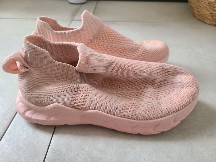Baskets été T 30 - photo numéro 2