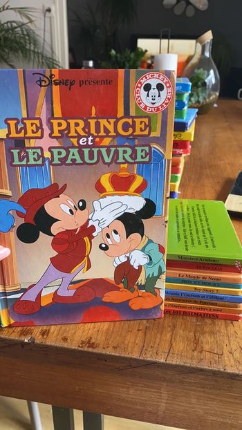 Lot de livres Walt Disney