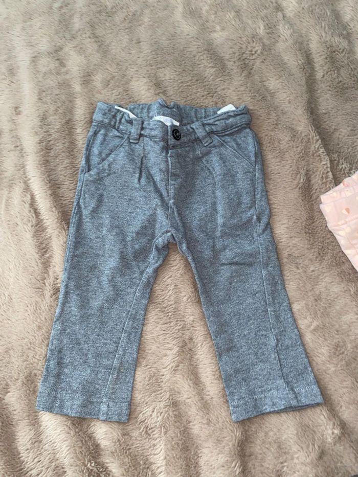 🌸lot deux pantalon 18 mois - photo numéro 2