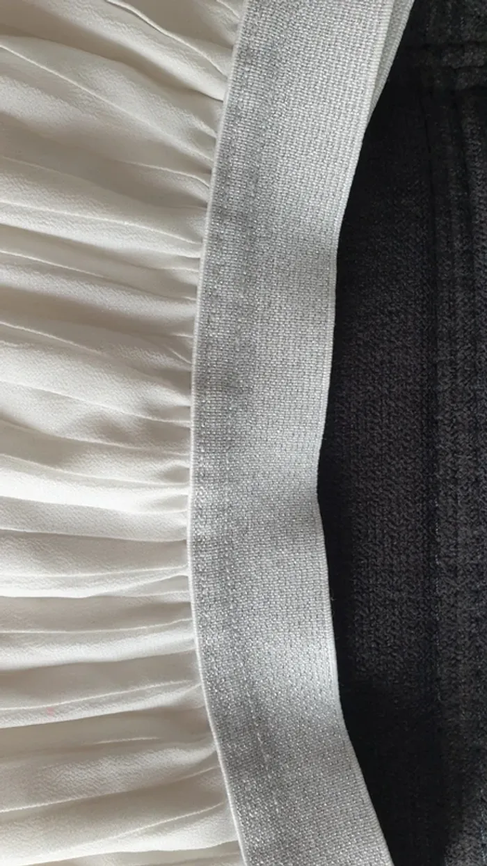 Jupe plissée écrue 6 ans - photo numéro 2