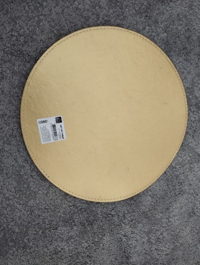 Set de table à paillette dorée - photo numéro 4