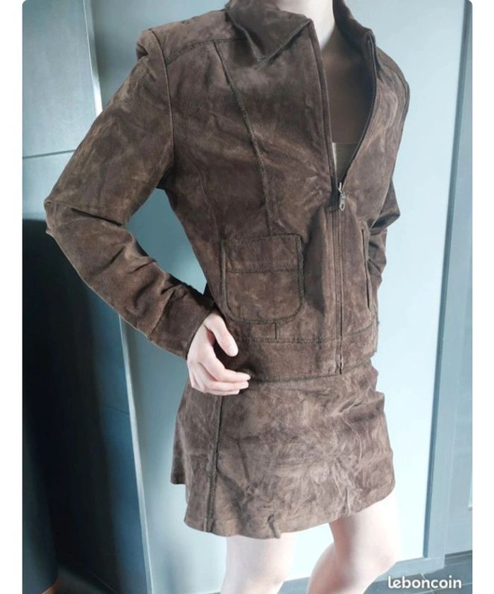 Ensemble jupe/veste cuir marron - photo numéro 2