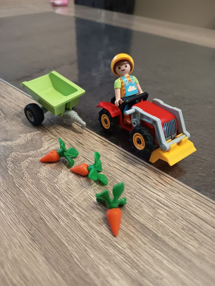 Playmobil 4943 enfant avec tracteur