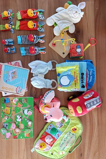 Lot bébé éveil