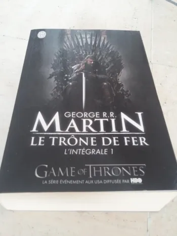 livre game of thrones