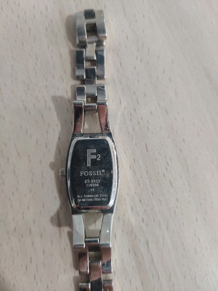 Montre fine femme Fossil f2 argent - photo numéro 5