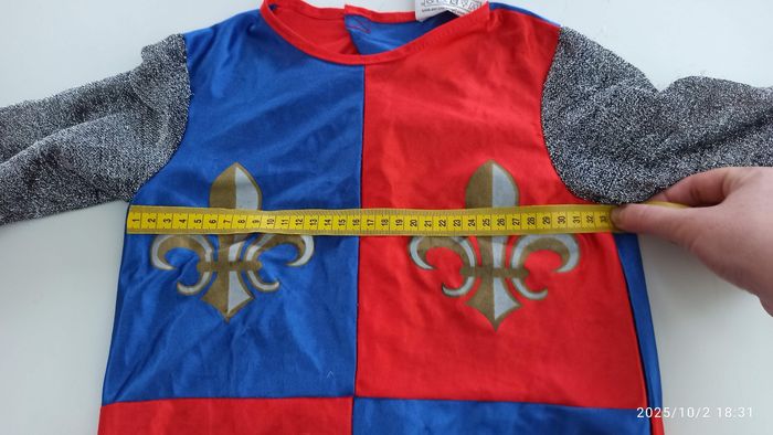 7-9 ans costume de chevalier avec heaume et bouclier - photo numéro 6