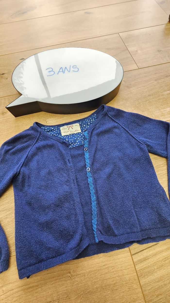 Gilet 👧🏽 3-4ans - photo numéro 2