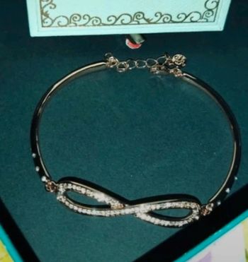Bracelet neuf