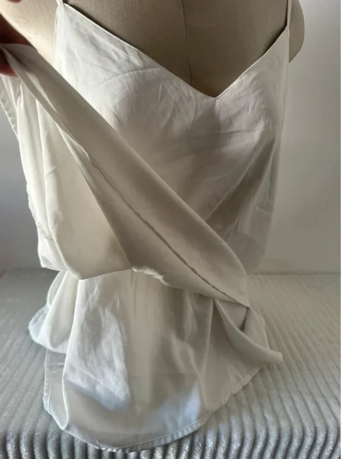 Débardeur satiné blanc ASOS – Taille 44 - photo numéro 3