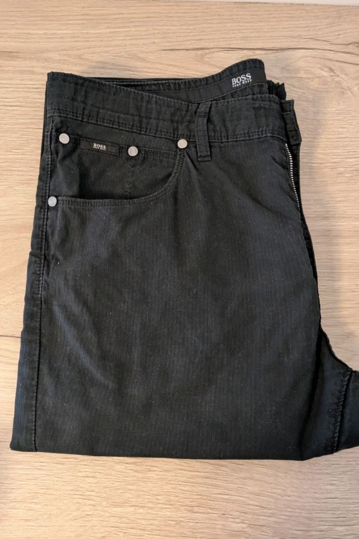 Jean Homme Hugo Boss Taille 46 - photo numéro 1
