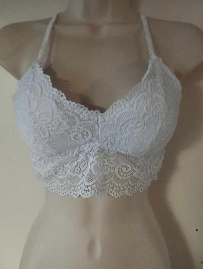 Brassière neuve avec étiquette, blanche taille M Hana - photo numéro 2