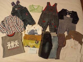 Lot vêtements bébé garçon 6 mois