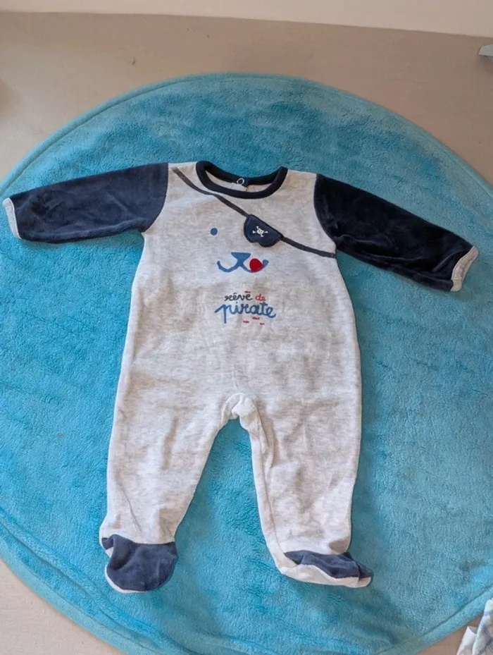 Pyjama bébé velours mixte 3 mois thème pirate