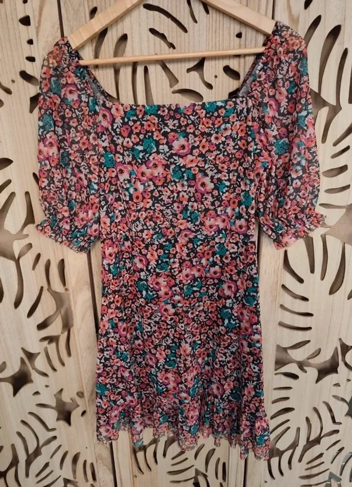 Robe imprimée fleurie manches bouffantes Taille L Trendyol - photo numéro 12