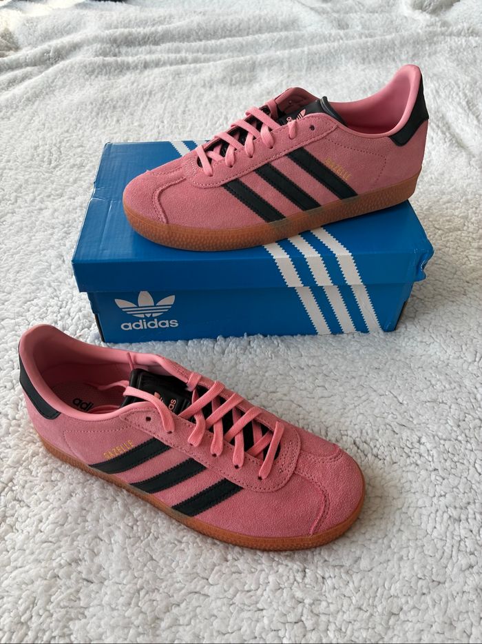 Adidas Gazelle Pink/Black/Gold