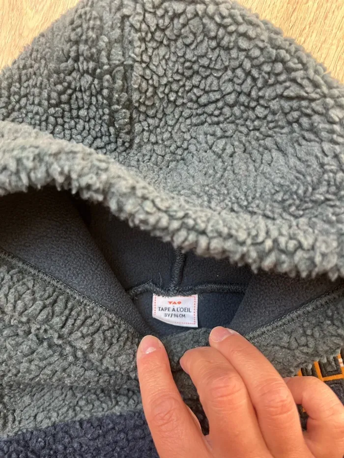 Sweat polaire - photo numéro 2