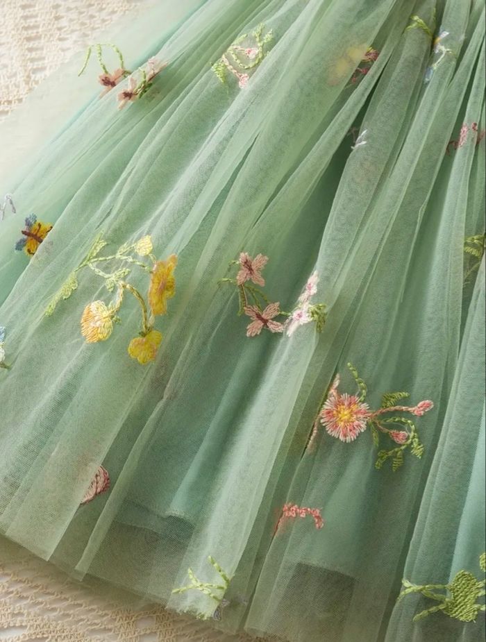 Robe de princesse Taille 5 ans - photo numéro 5