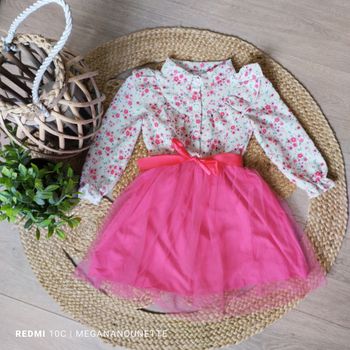 🌸 Robe rose fleurie élégante – 5 ans / 110 cm – Très bon état