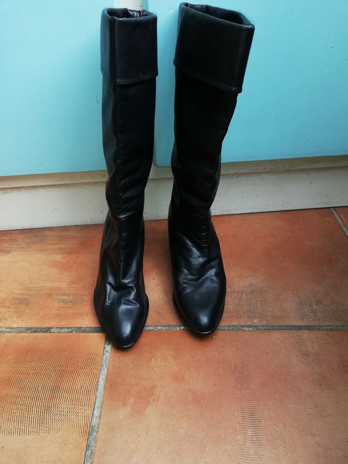 Bottes en cuir noir p40 - photo numéro 2