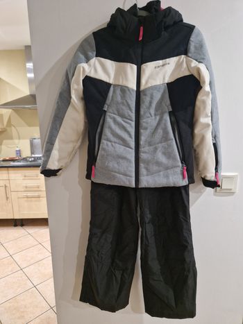Combinaison de skis 10 ans