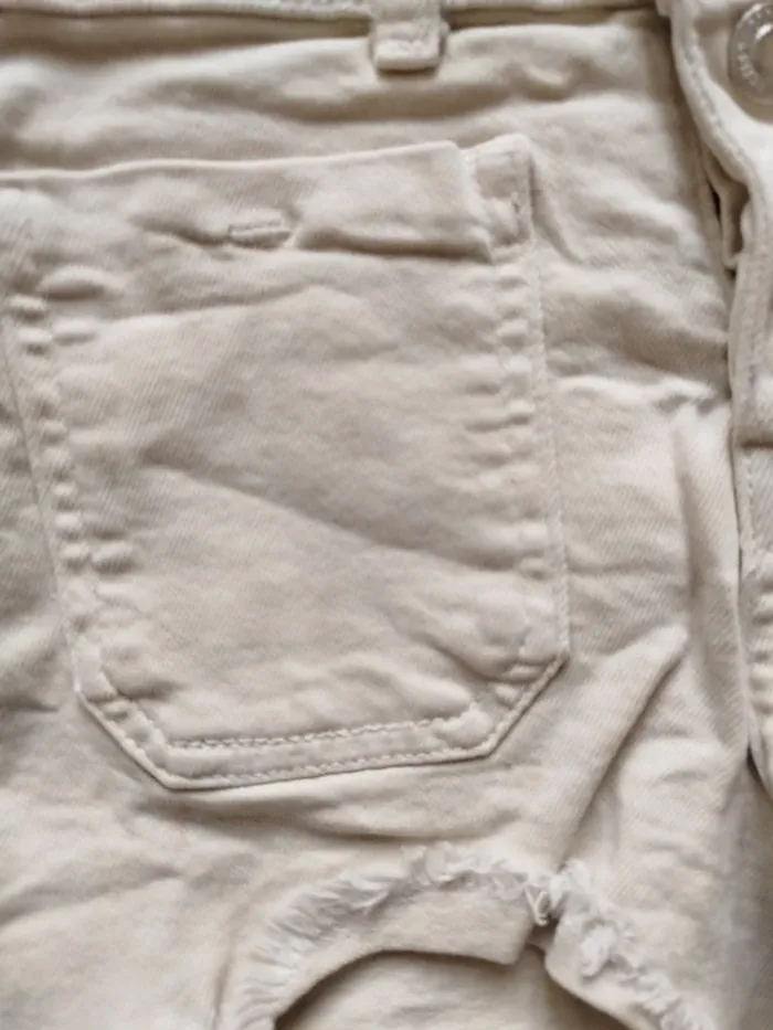 Lot de deux short Zara 6 ans - photo numéro 2