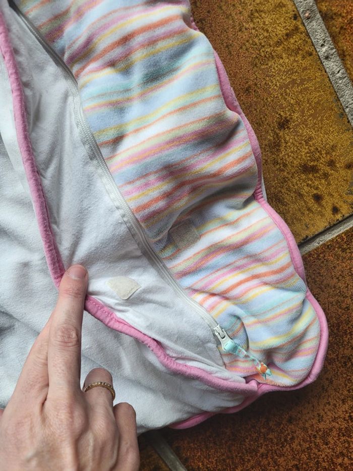 Petite gigoteuse noukies fille - photo numéro 4