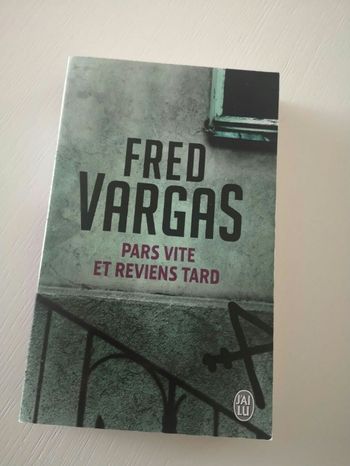 Livre Pars vite et reviens tard