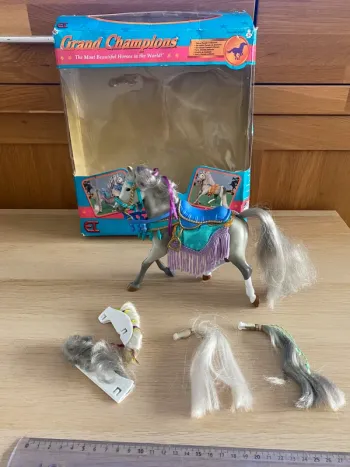 Figurine jouet cheval Grand Champions 1999 arabian horse fancy parade