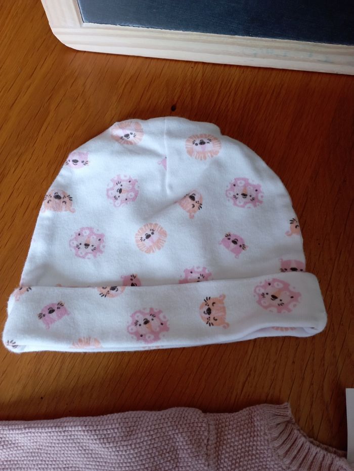 Gilet Orchestra et bonnet taille 3 mois en très bon état - photo numéro 2