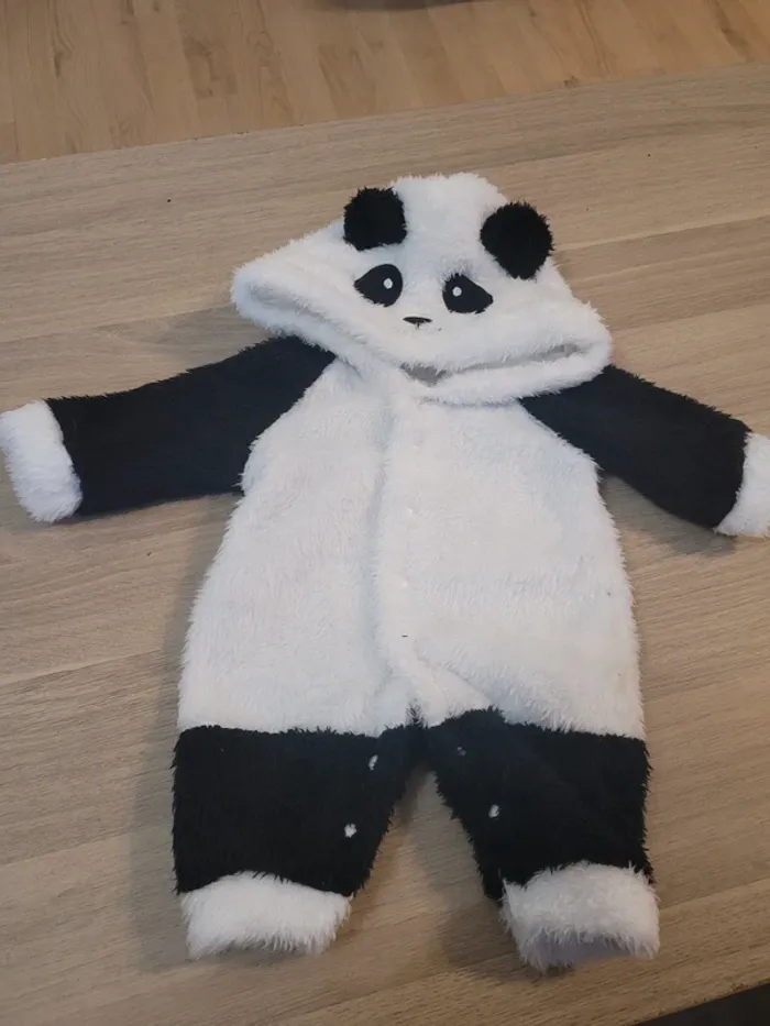 Pyjama panda