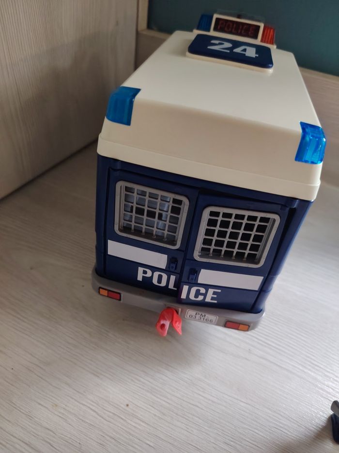 Fourgon police playmobil - photo numéro 4