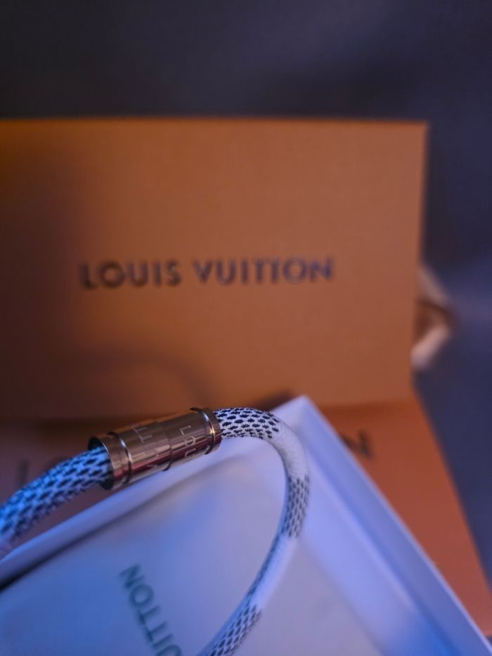 Bracelet Louis Vuittn Blanc - photo numéro 3