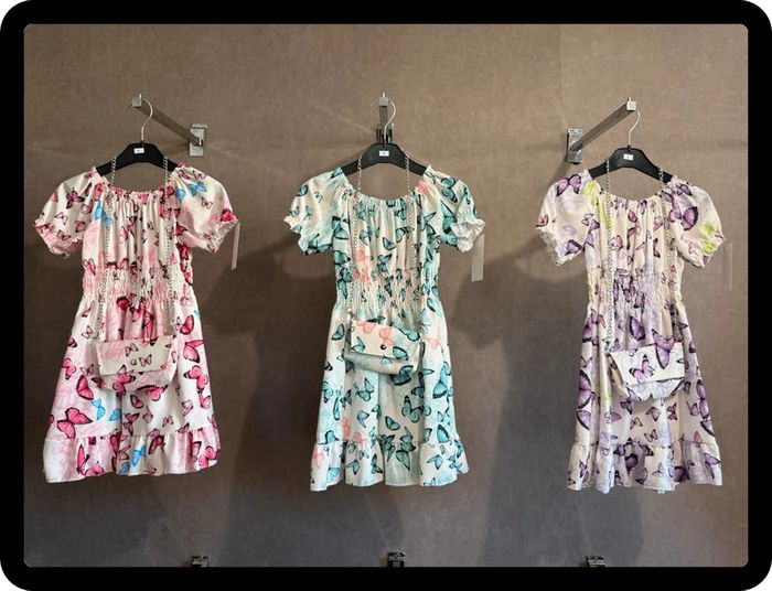 Robe à papillons violets - photo numéro 4