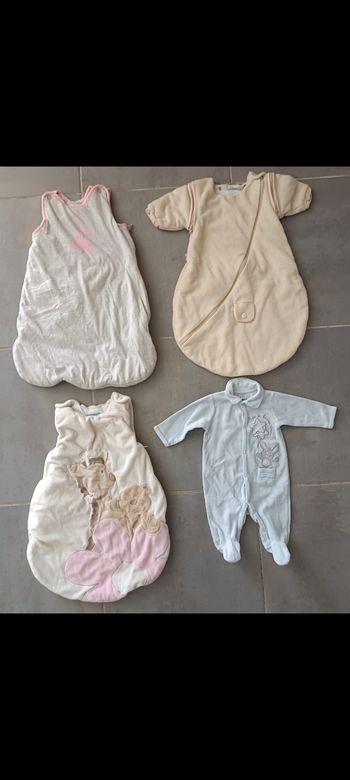 Lot de gigoteuses, combi-pilote et dors-bien naissance à 3 mois