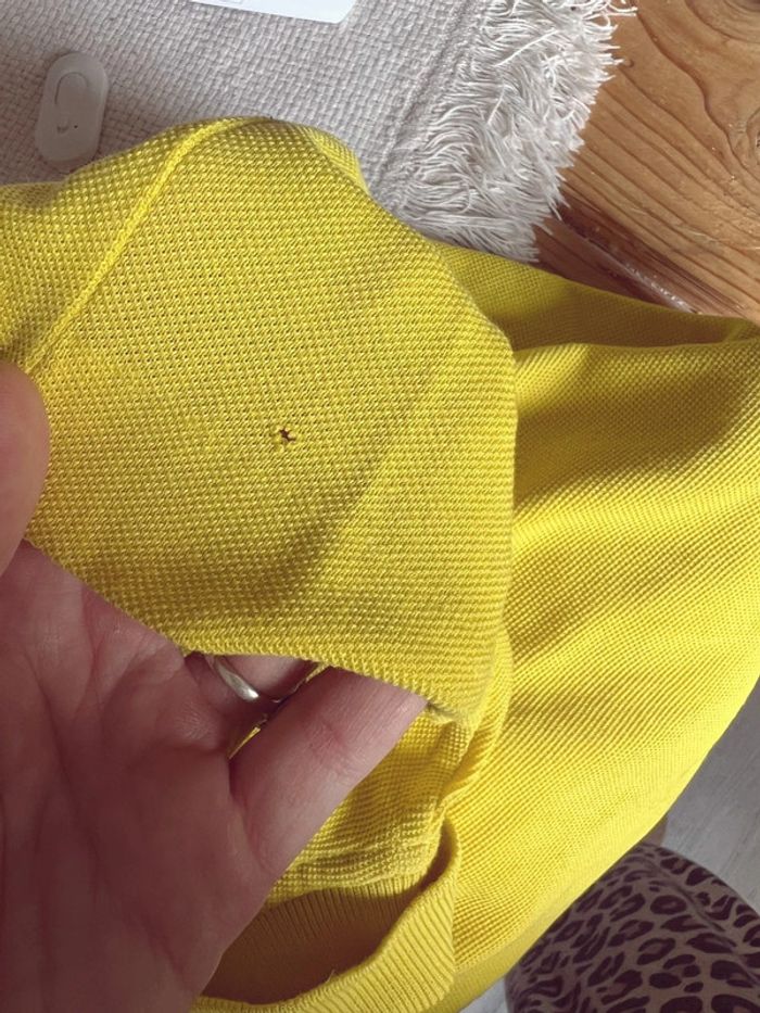 Polo Lacoste taille 2 / 38 jaune manches courtes - photo numéro 4
