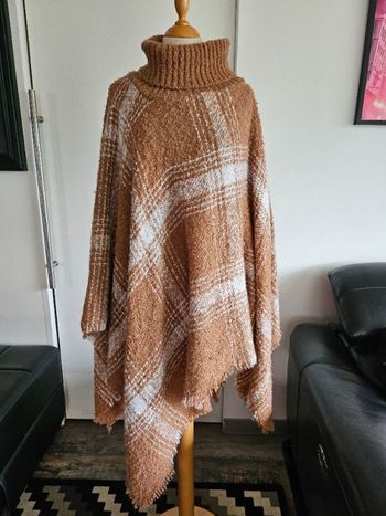 Poncho tissaia TU (38/49/42/44/46/48/50/52)