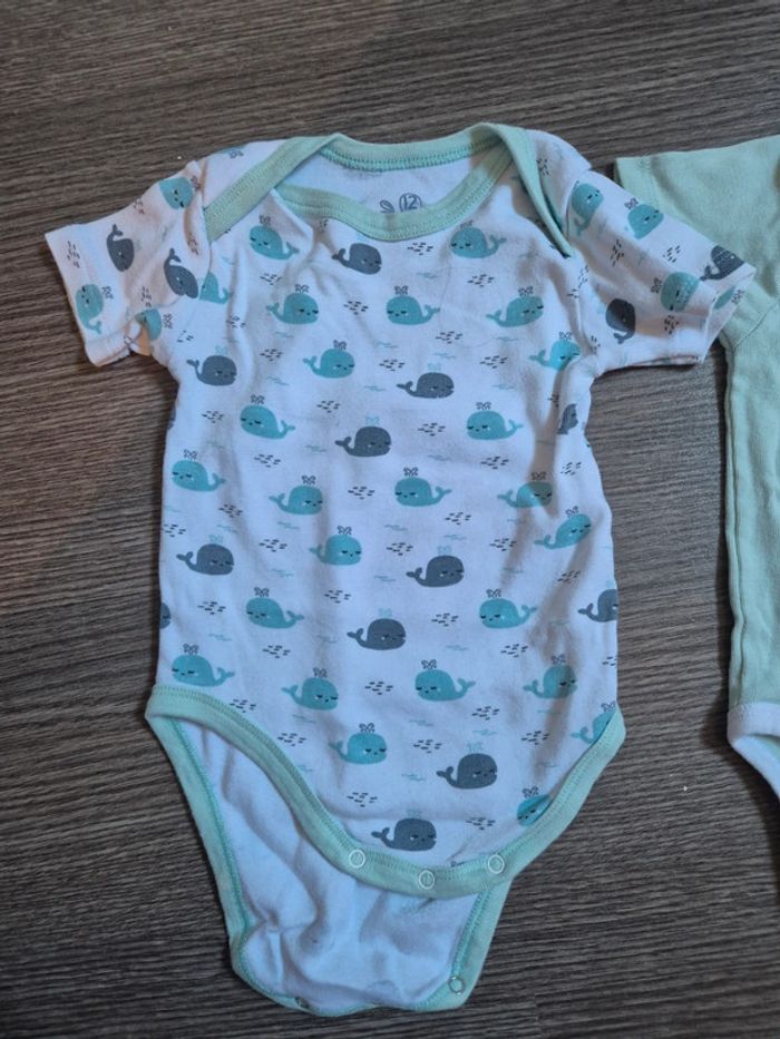 Lot de 2 bodys - photo numéro 3