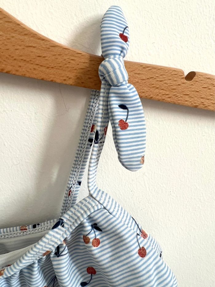 Maillot de bain à rayures bleues claires et cerises 🍒 - 24 Mois - photo numéro 8