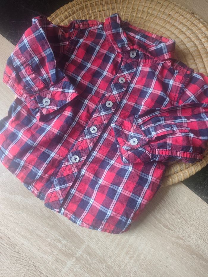 Chemise à carreaux