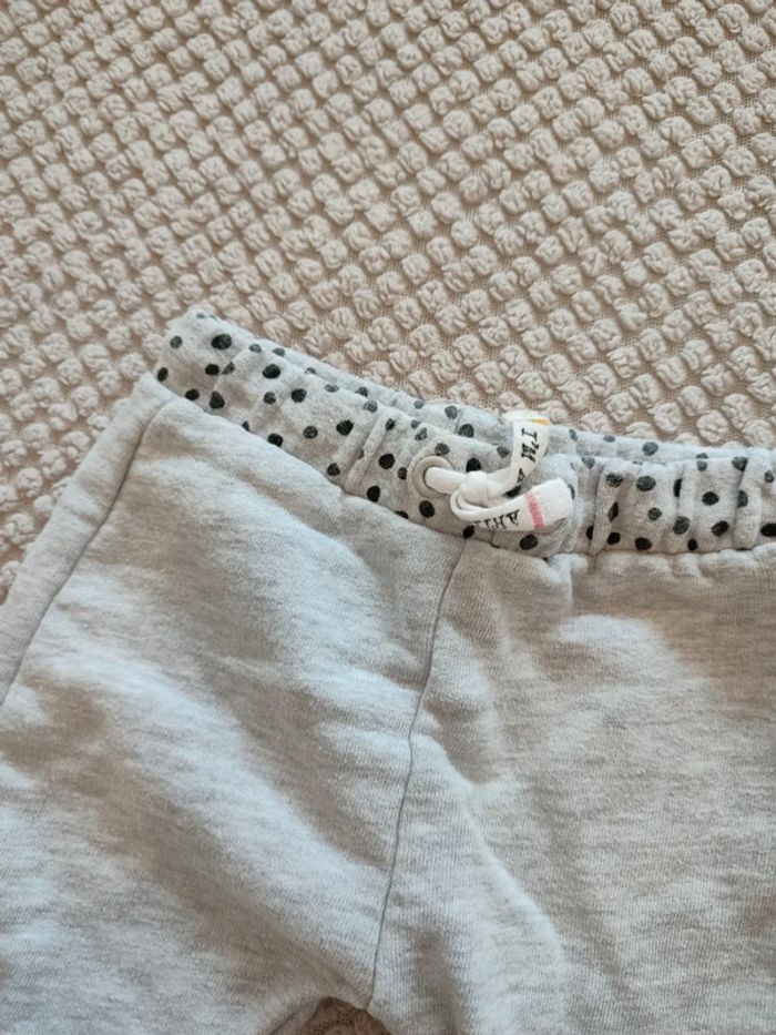 Pantalon gris - photo numéro 2