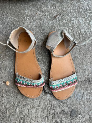 Sandales fille taille 33