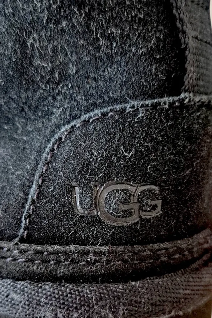 Bottines UGG Pointure 22 - photo numéro 5