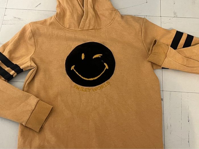 Pull à capuche smiley - photo numéro 2