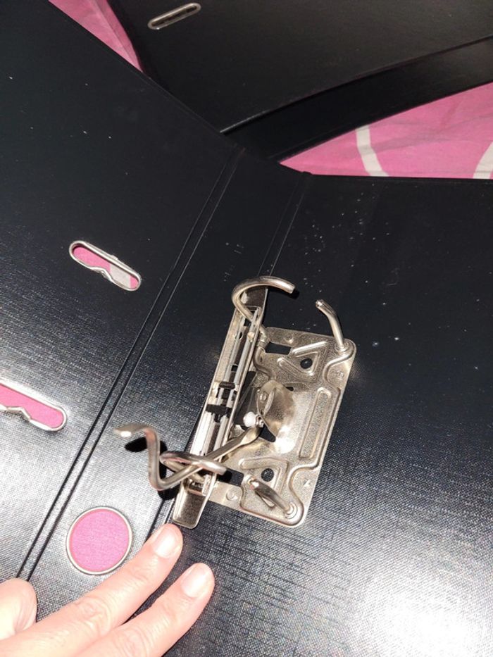 Lot 2 classeurs noirs - photo numéro 2