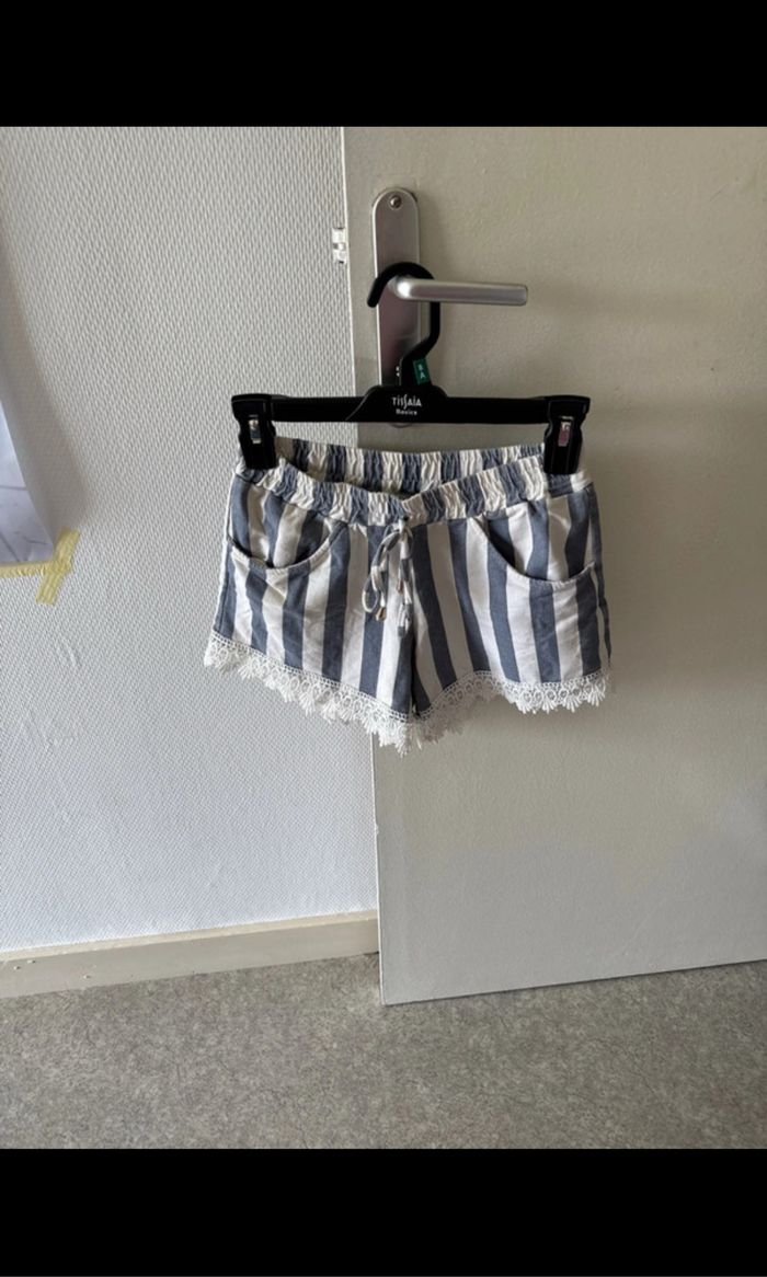 Short femme