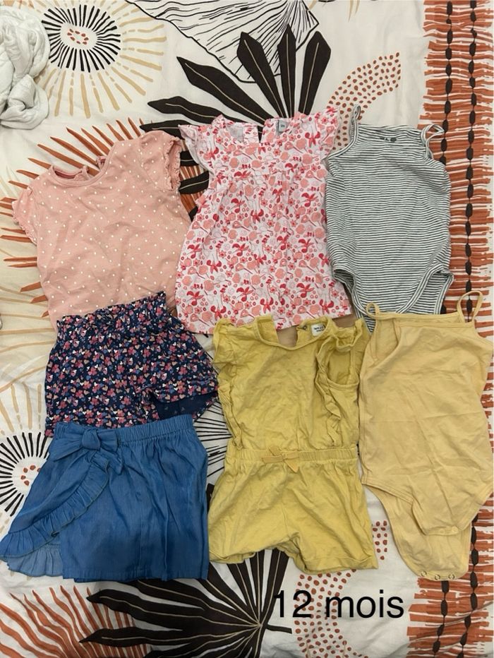 Lot vêtements taille 12 mois - photo numéro 4