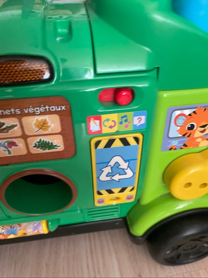 Camion porteur camion poubelle de recyclage - photo numéro 8